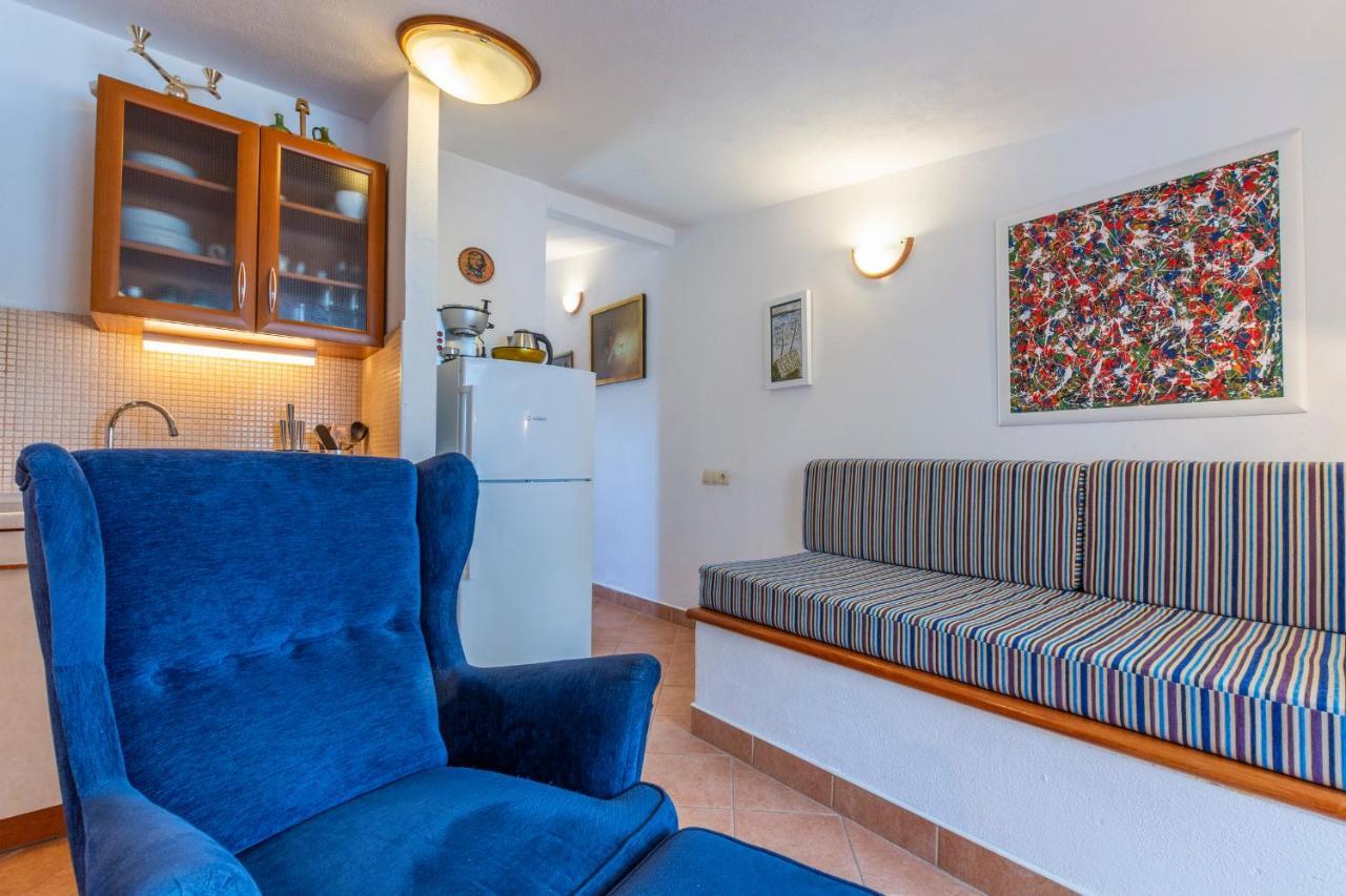 Janus Apartments Jelsa  Exterior photo